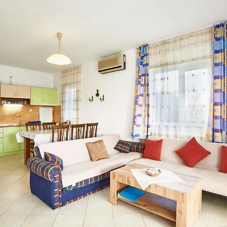 Bulgariavilla - Amber Holiday home Bryastovets